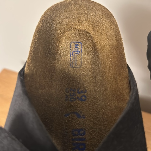 Women’s Birkenstock Arizona Soft Footbed Suede Sandals- Size 39 / 8-8 1/2 - Picture 6 of 9